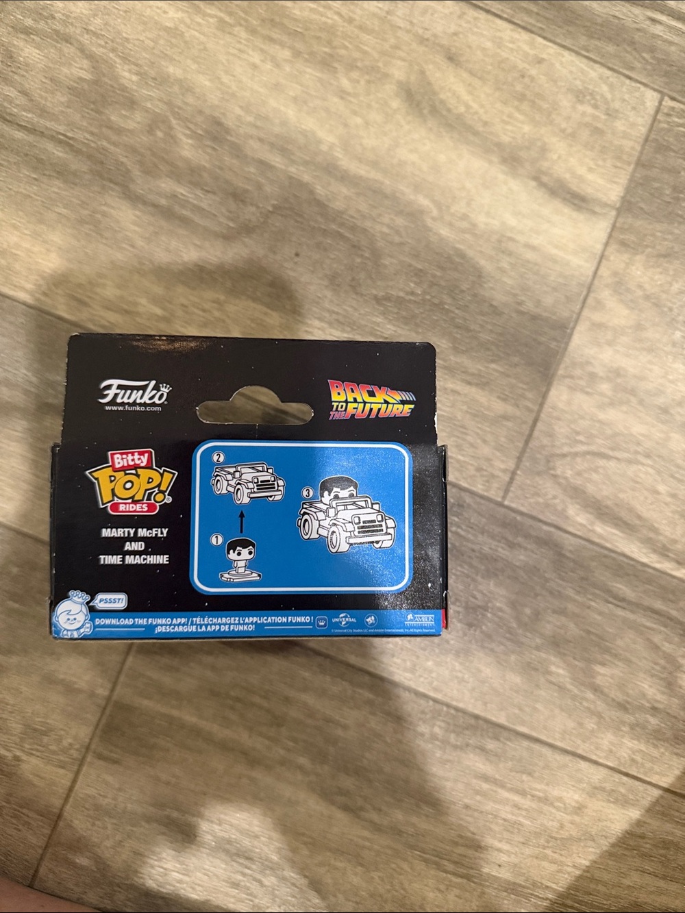 Funko Marty McFly & DeLorean Pop! Rides – Gray, Black, Red - Picture 3 of 4